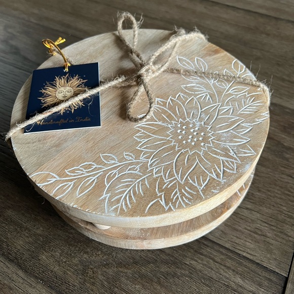 DECOR WOODEN STAND - Picture 3 of 11